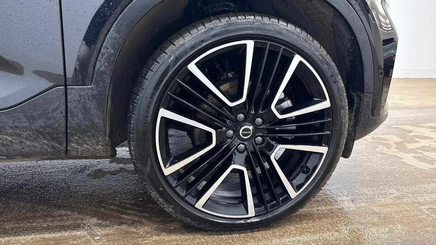 Used Volvo XC40 2025 for sale - 76735445: Photo 16