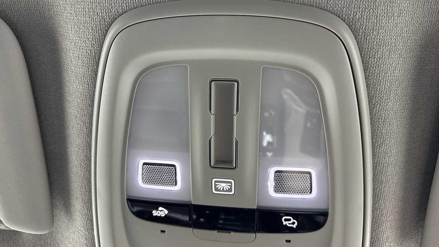 Used Volvo XC40 2025 for sale - 76735445: Photo 31