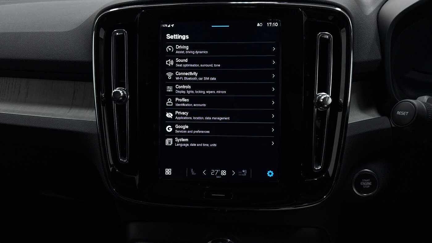 Used Volvo XC40 2025 for sale - 76735445: Photo 33