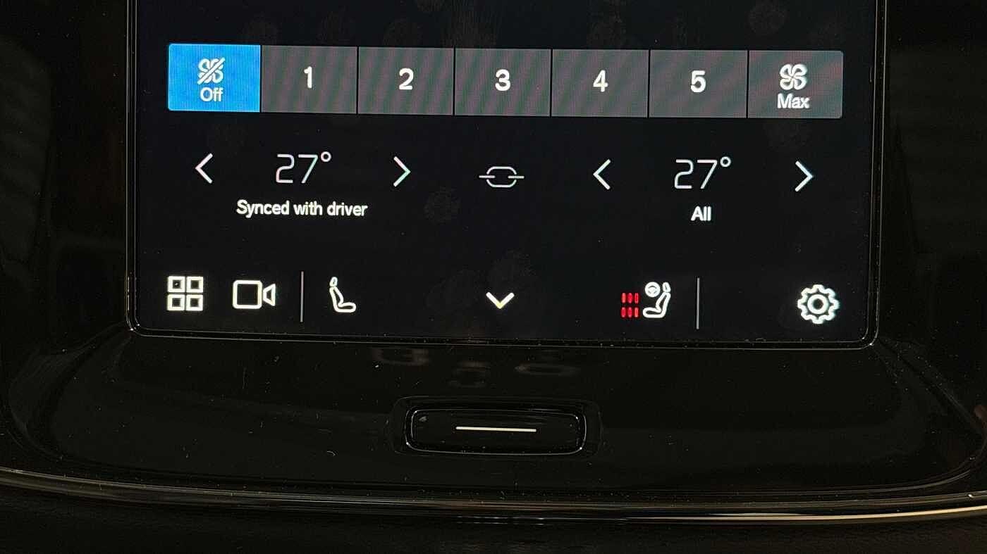 Used Volvo XC40 2025 for sale - 76735445: Photo 38