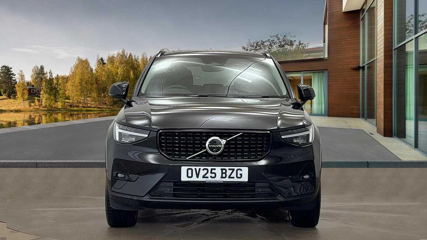 Used Volvo XC40 2025 for sale - 76735445: Photo 8
