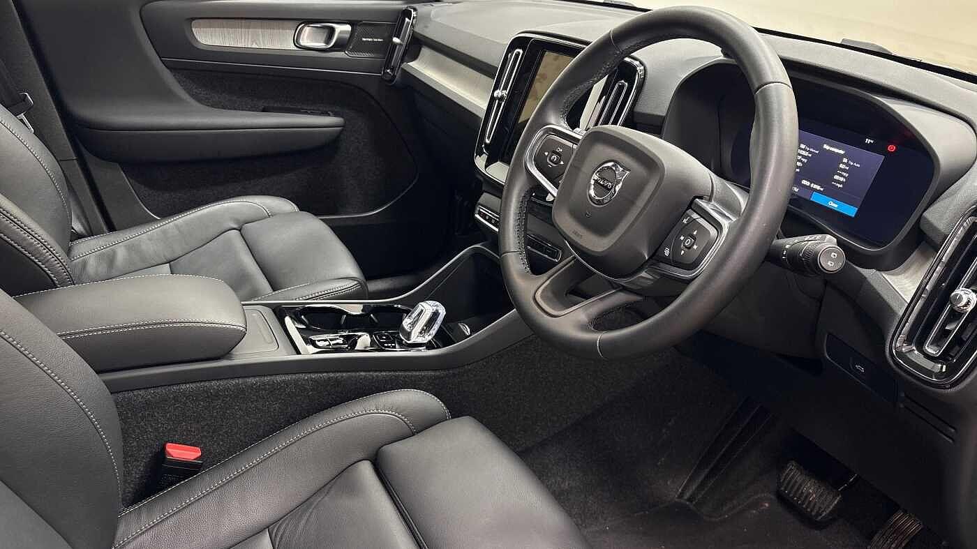 Used Volvo XC40 2025 for sale - 76735445: Photo 9