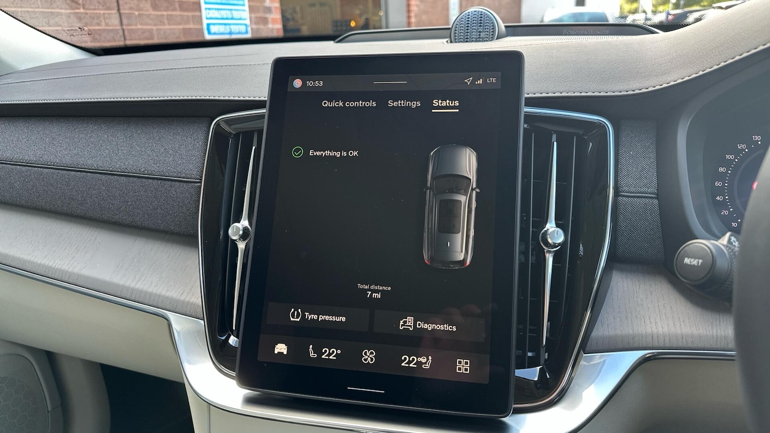 Used Volvo XC90 2025 for sale - 76307236: Photo 14