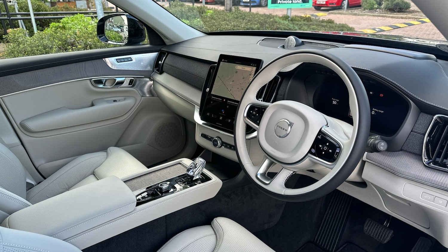 Used Volvo XC90 2025 for sale - 76307236: Photo 4