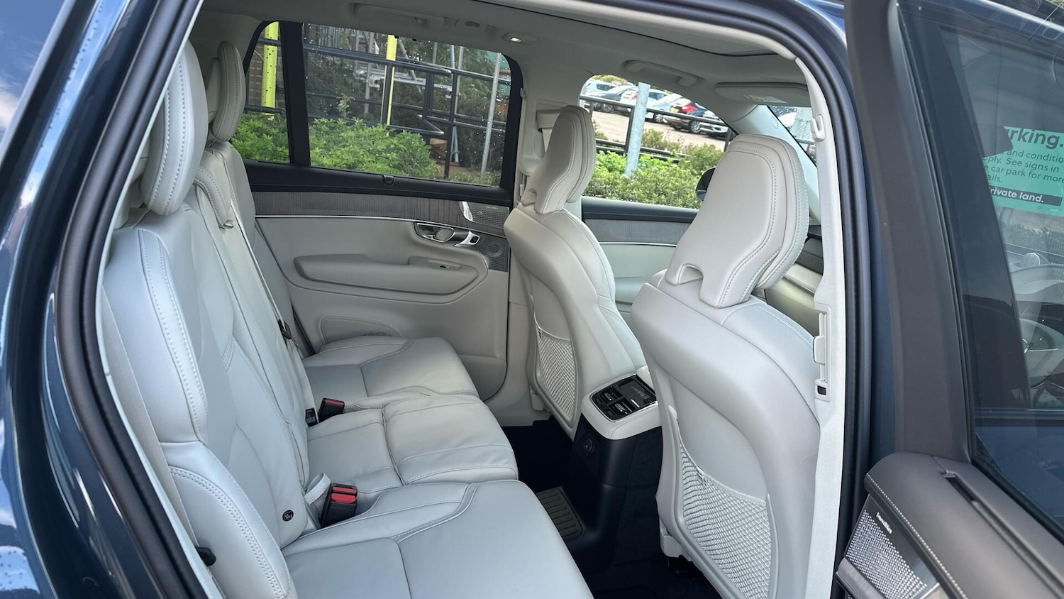 Used Volvo XC90 2025 for sale - 76307236: Photo 6