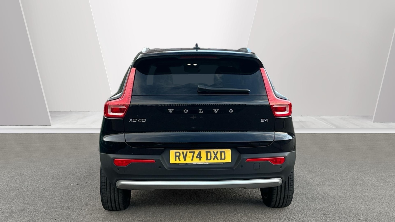 Used Volvo XC40 2025 for sale - 76408591: Photo 7