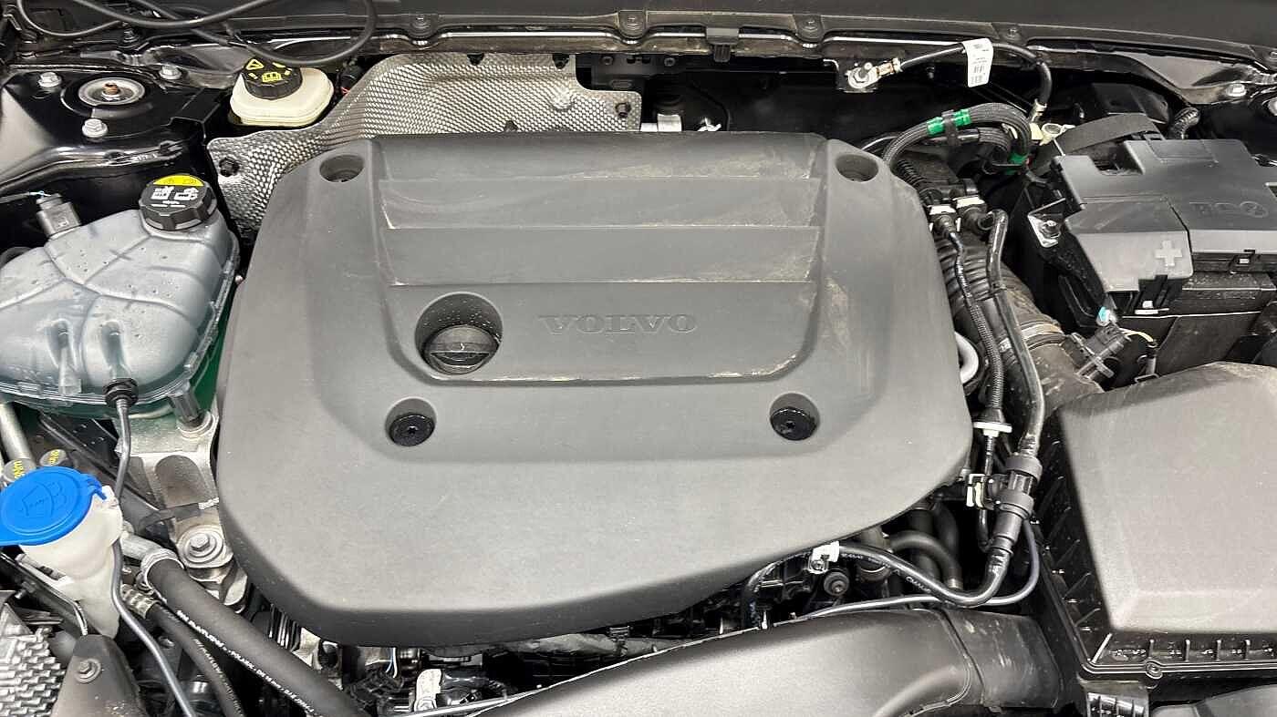 Used Volvo XC40 2025 for sale - 77673191: Photo 15