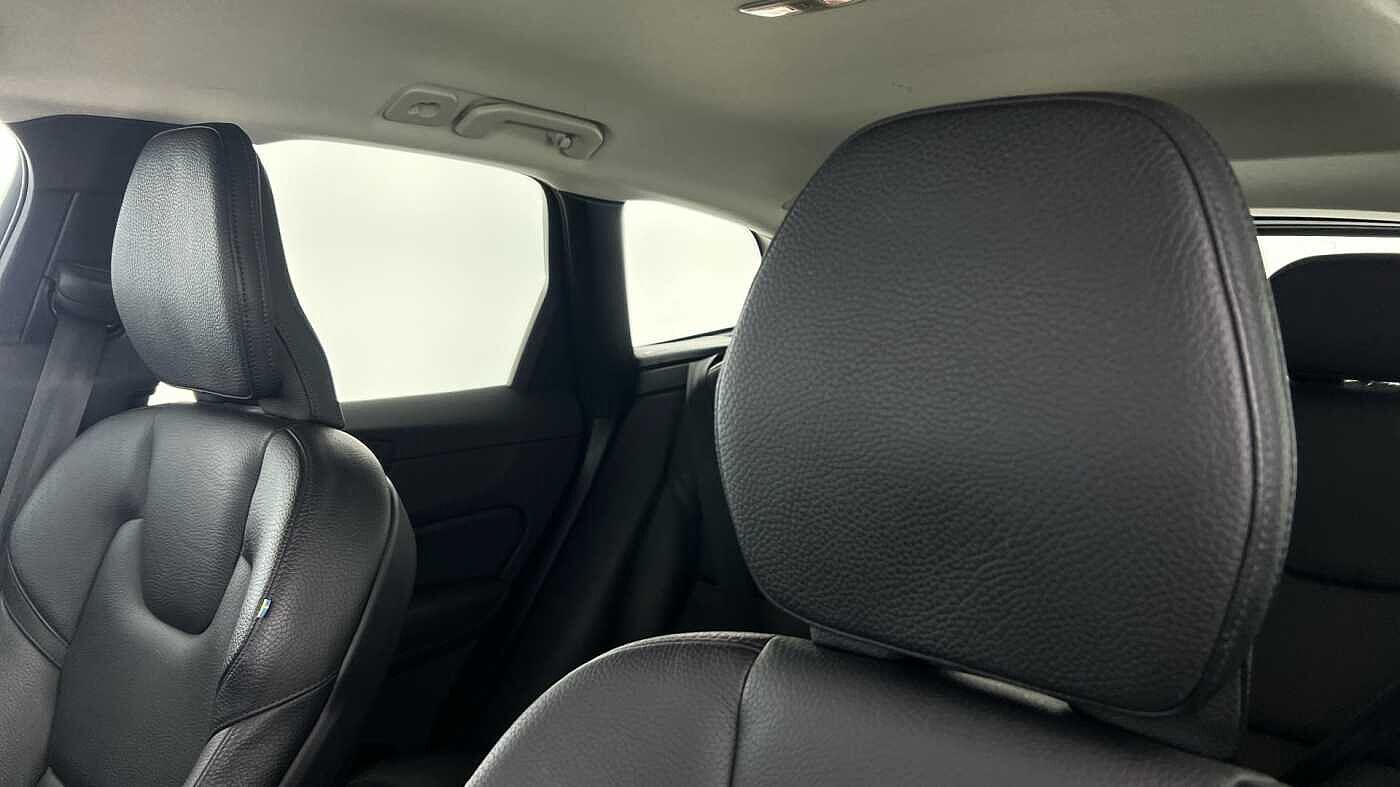 Used Volvo XC60 2021 for sale - 76824283: Photo 11