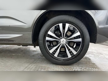 Used Volvo XC60 2021 for sale - 76824283: Photo