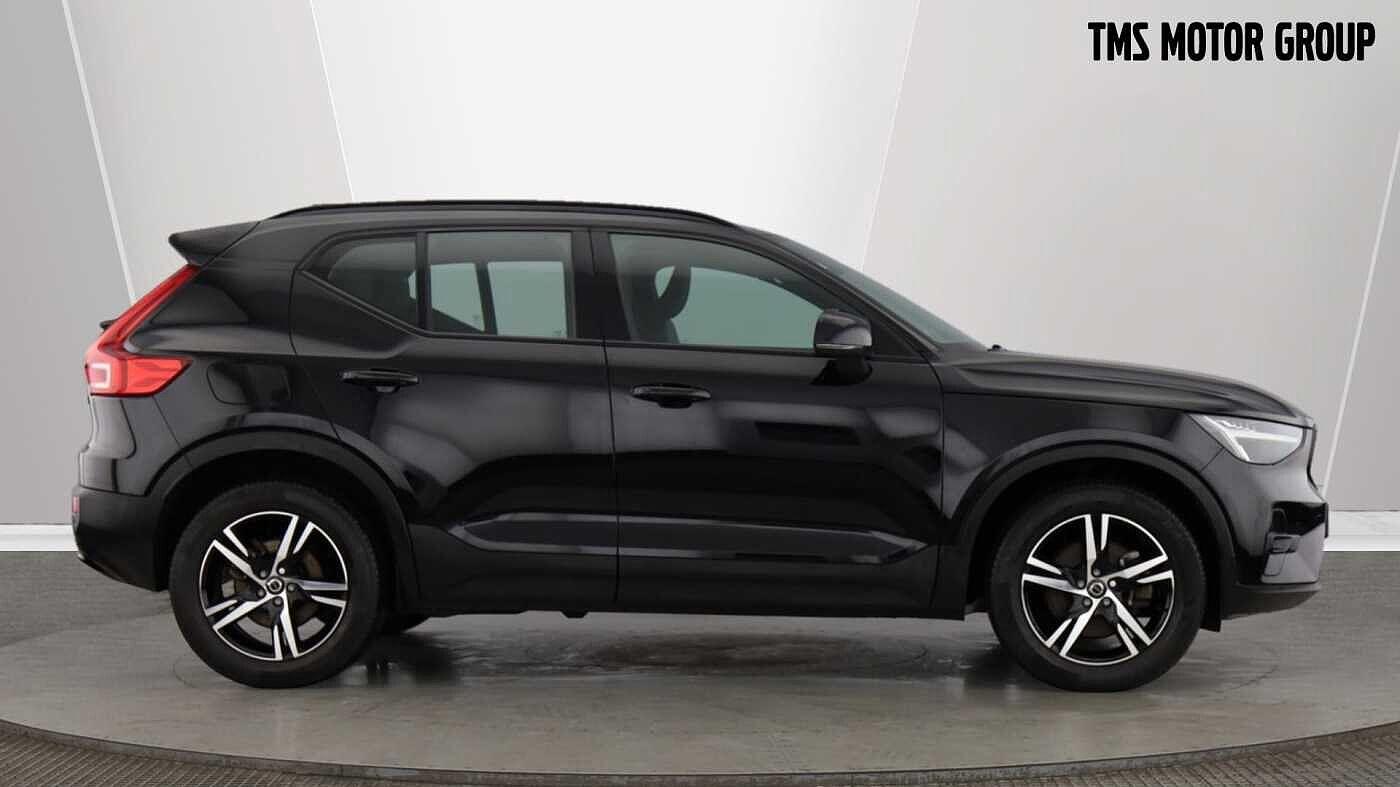 Used Volvo XC40 2022 for sale - 76701788: Photo 2
