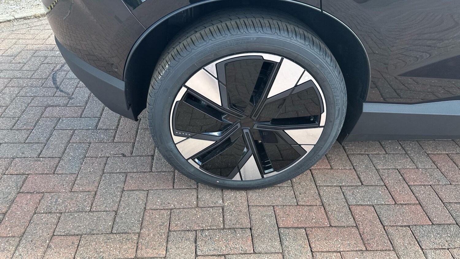 Used Volvo EX30 for sale - 77670645: Photo 42