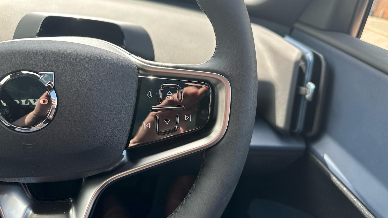 Used Volvo EX30 2025 for sale - 76522526: Photo 21
