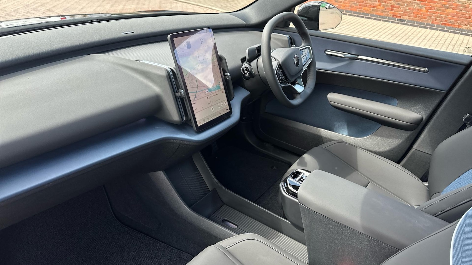 Used Volvo EX30 2025 for sale - 76522526: Photo 47