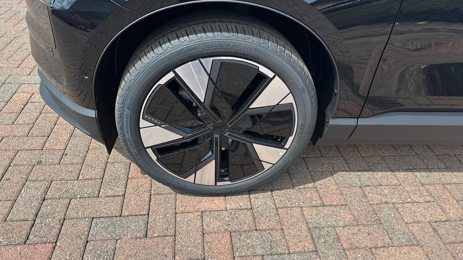 Used Volvo EX30 2025 for sale - 76522526: Photo 49