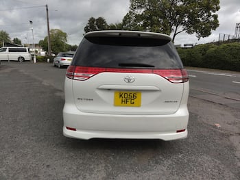 Used Toyota Estima 2006 for sale - 79726208: Photo
