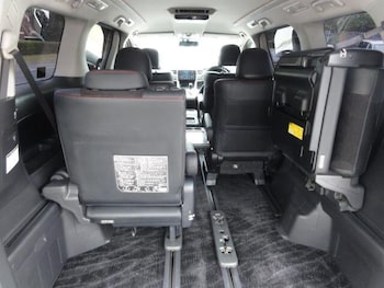 Used Toyota Vellfire 2013 for sale - 78684580: Photo