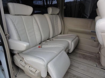 Used Nissan Elgrand 2008 for sale - 77120288: Photo