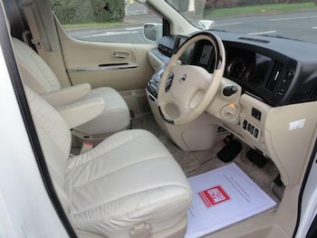 Used Nissan Elgrand 2008 for sale - 77120288: Photo