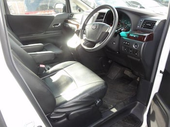 Used Toyota Alphard 2012 for sale - 76084494: Photo
