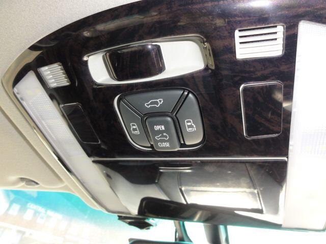 Used Toyota Alphard for sale - 77768429: Photo 39