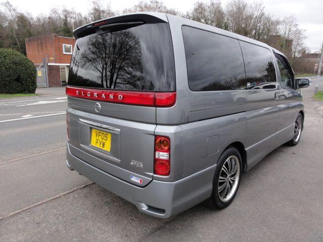 Used Nissan Elgrand 2021 for sale - 77683318: Photo 10