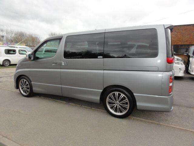 Used Nissan Elgrand 2021 for sale - 77683318: Photo 2