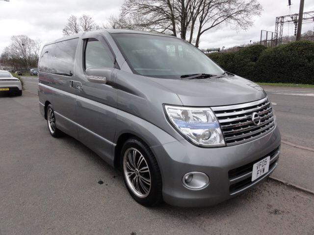 Used Nissan Elgrand 2021 for sale - 77683318: Photo 8