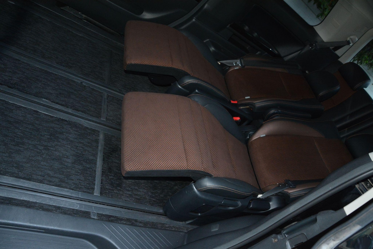 Used Toyota Alphard 2014 for sale - 76151911: Photo 20