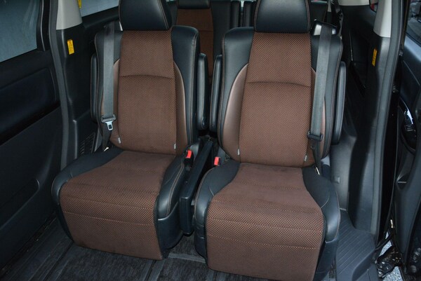 Used Toyota Alphard for sale - 76151911: Photo 23