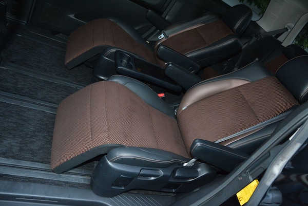Used Toyota Alphard for sale - 76151911: Photo 28