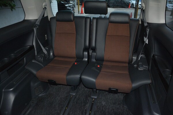 Used Toyota Alphard for sale - 76151911: Photo 30