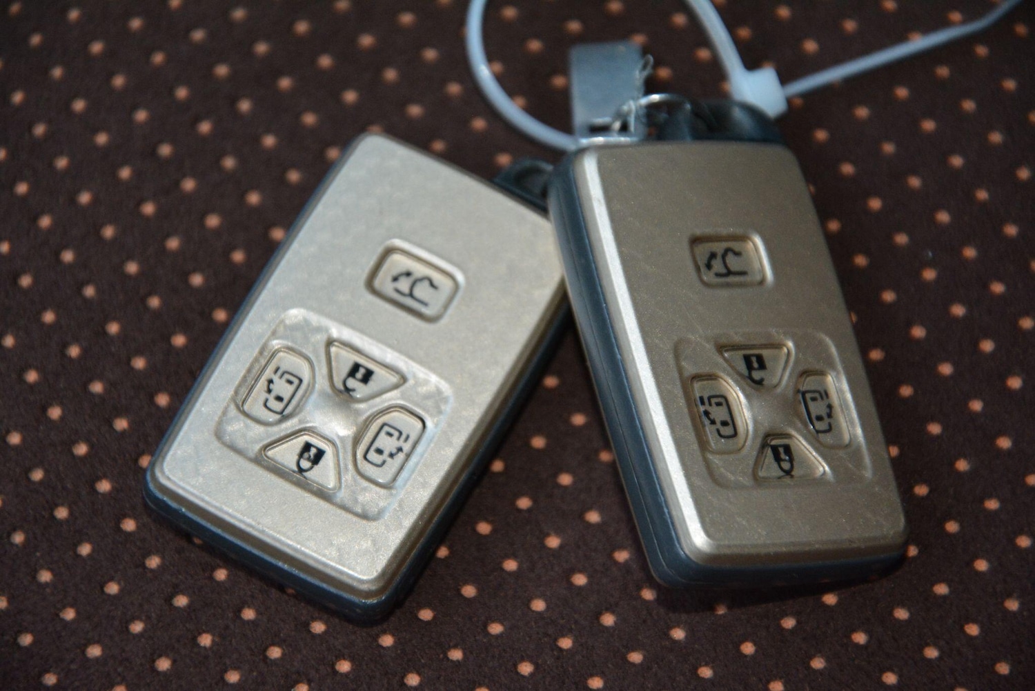 Used Toyota Alphard 2014 for sale - 76151911: Photo 34