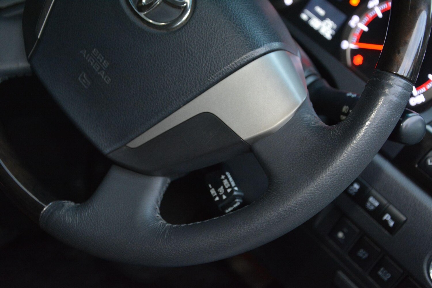 Used Toyota Alphard 2014 for sale - 76151911: Photo 35