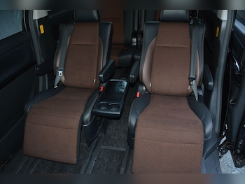 Used Toyota Alphard for sale - 76151911: Photo 3