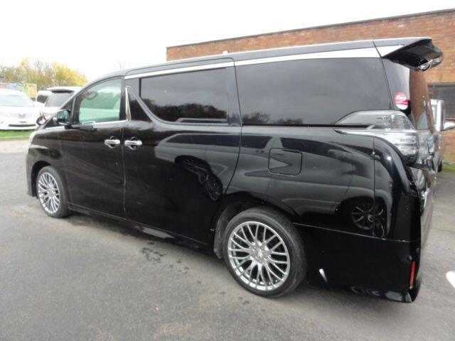 Used Toyota Vellfire for sale - 76473854: Photo 2