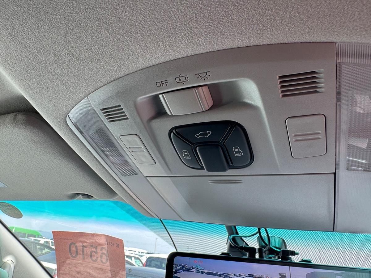 Used Toyota Vellfire for sale - 77559330: Photo 9