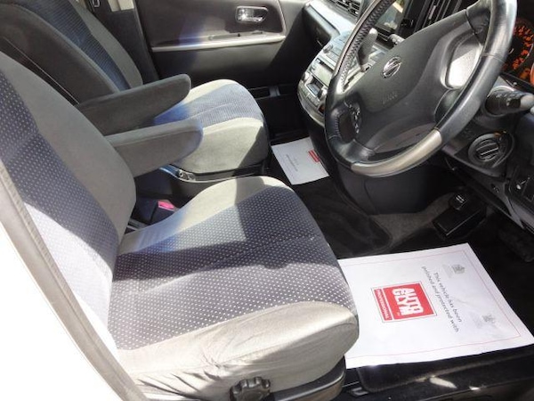 Used Nissan Elgrand 2007 for sale - 74799491: Photo 3