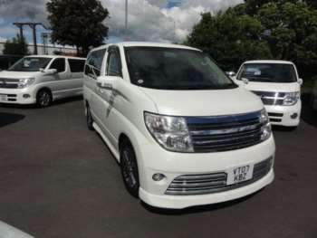 Used Nissan Elgrand 2007 for sale - 74799491: Photo