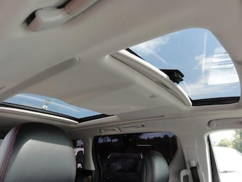 Used Toyota Vellfire 2013 for sale - 79540562: Photo