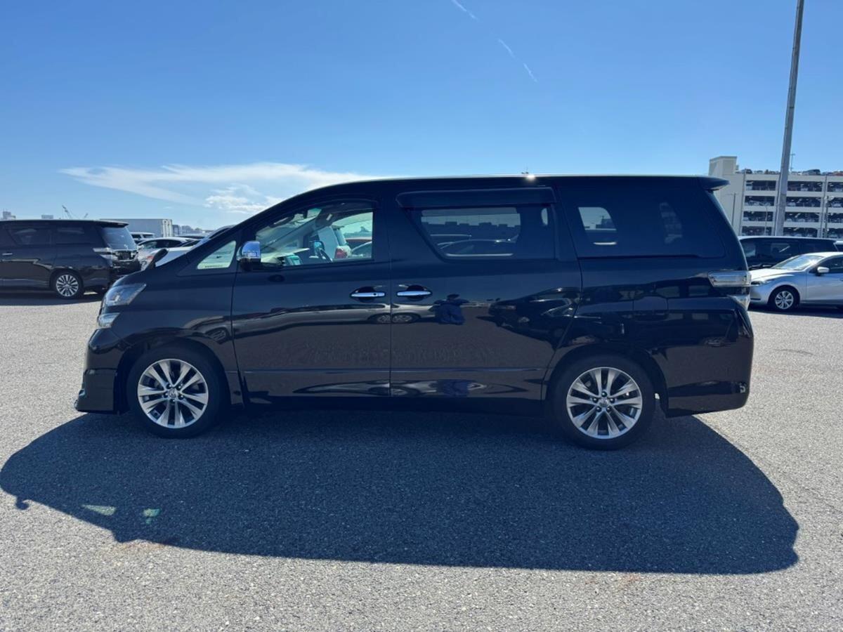 Used Toyota Vellfire 2011 for sale - 76823578: Photo 16