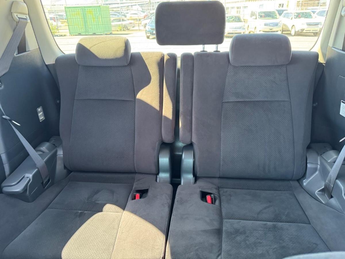 Used Toyota Vellfire 2011 for sale - 76823578: Photo 5