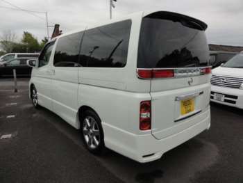 Used Nissan Elgrand 2009 for sale - 74419113: Photo