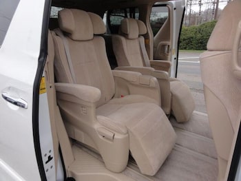 Used Toyota Vellfire 2011 for sale - 77599848: Photo