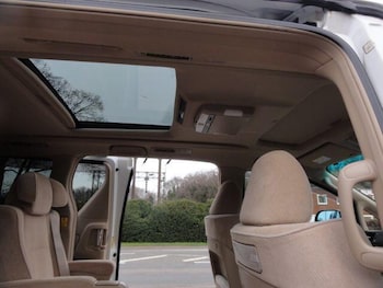 Used Toyota Vellfire 2011 for sale - 77599848: Photo