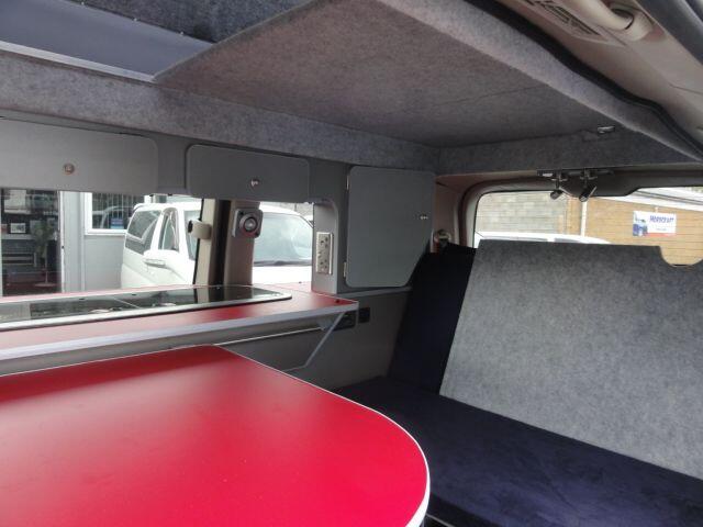 Used Nissan Elgrand 2006 for sale - 76094507: Photo 14