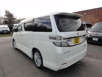 Used Toyota Vellfire 2014 for sale - 78923931: Photo