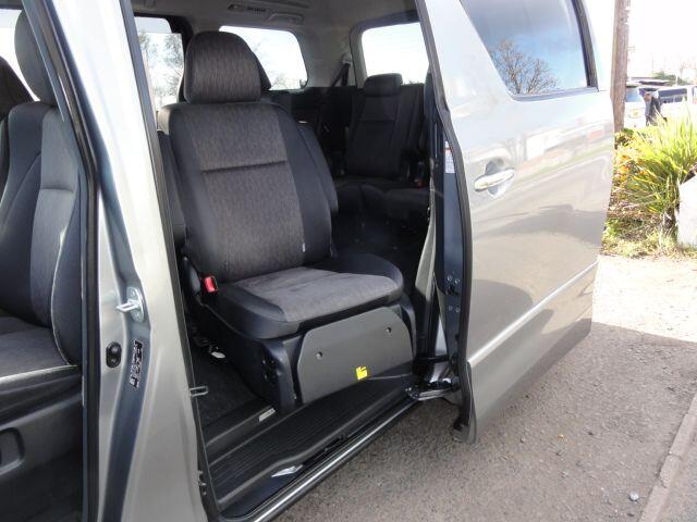 Used Toyota Alphard for sale - 78057911: Photo 11