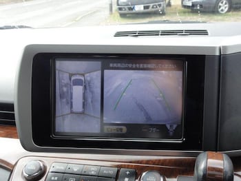 Used Nissan Elgrand 2010 for sale - 75757248: Photo