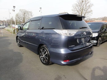 Used Toyota Estima 2012 for sale - 78385237: Photo