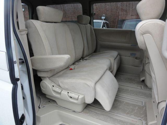 Used Nissan Elgrand for sale - 76865429: Photo 3